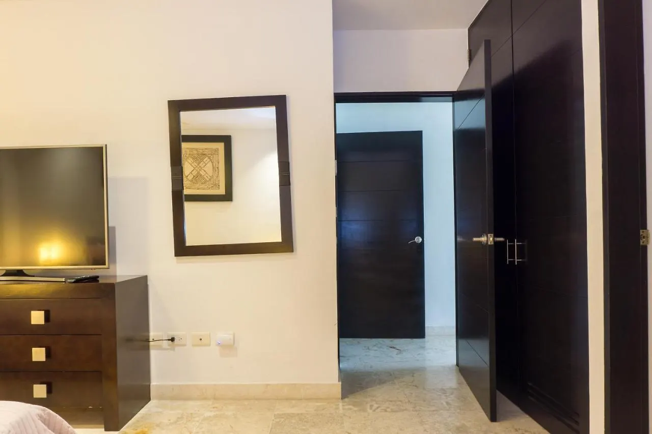Elements 121 Condo Πλάγια Ντελ Κάρμεν 0*,  Μεξικό