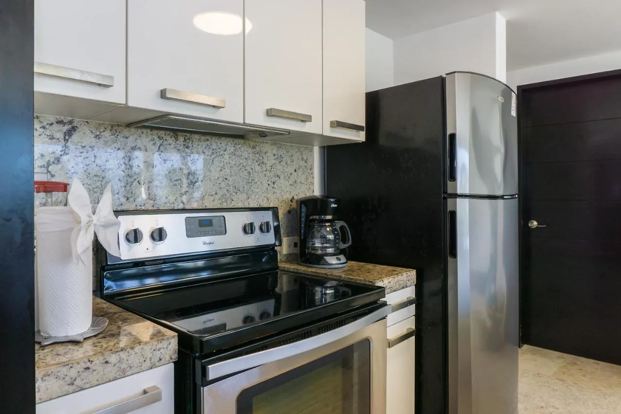Elements 121 Condo 신데 델 카르멘