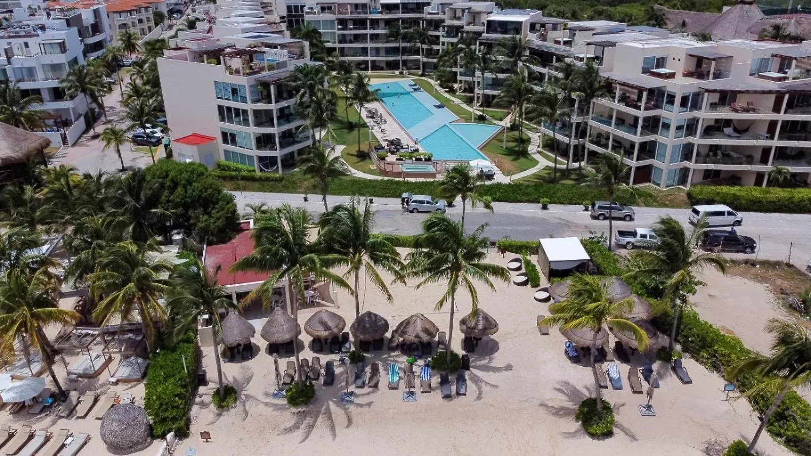 Elements 121 Condo 신데 델 카르멘 아파트