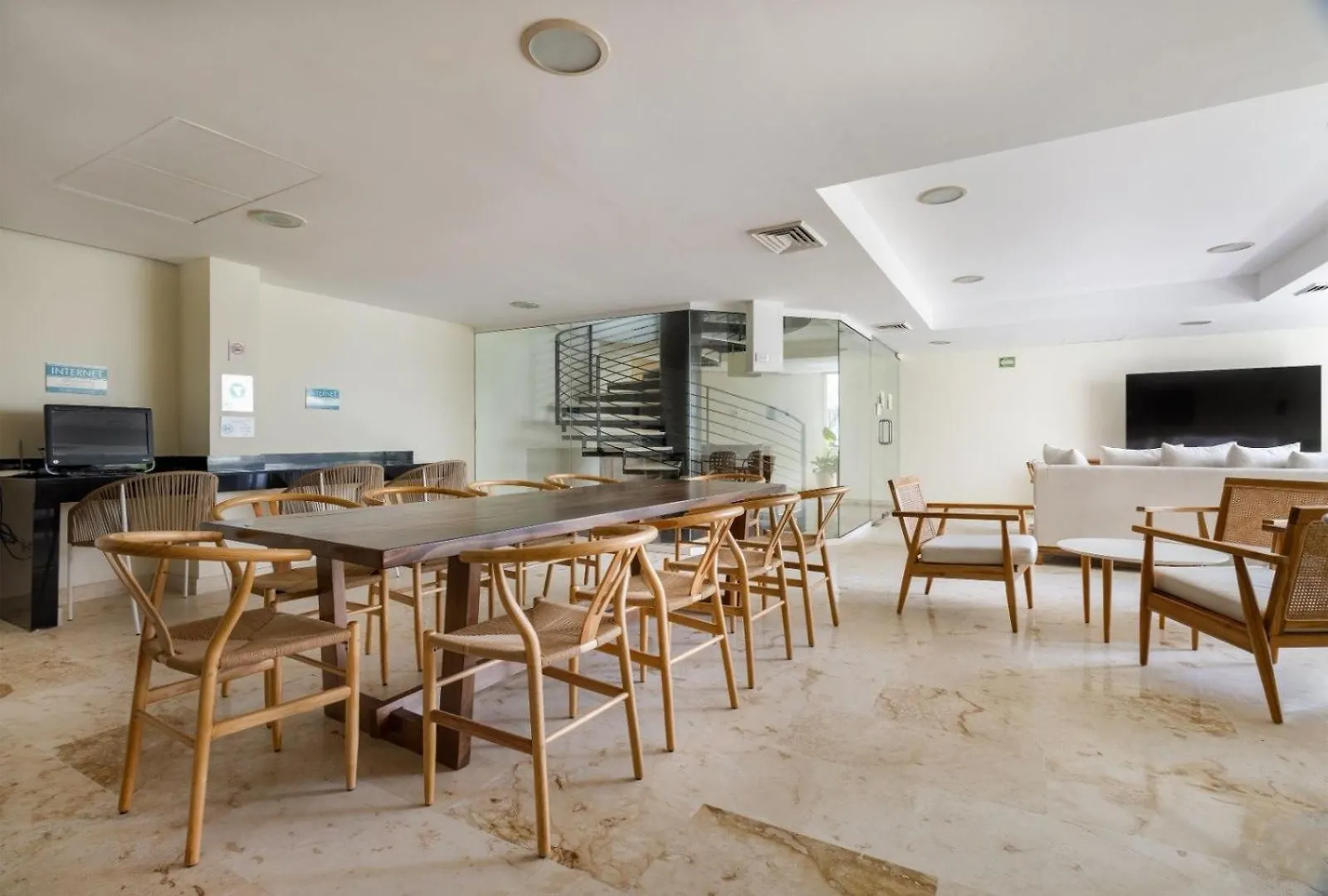 Elements 121 Condo 신데 델 카르멘 아파트